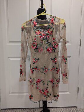 GUESS Embroidered Tan Dress Sz XS